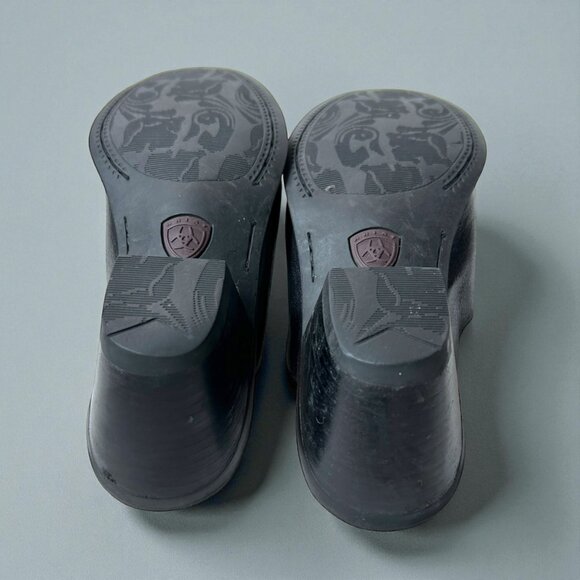 Ariat Mules Women Size 6.5 B Black Leather Studded Medallion Western Slip On - Picture 11 of 13